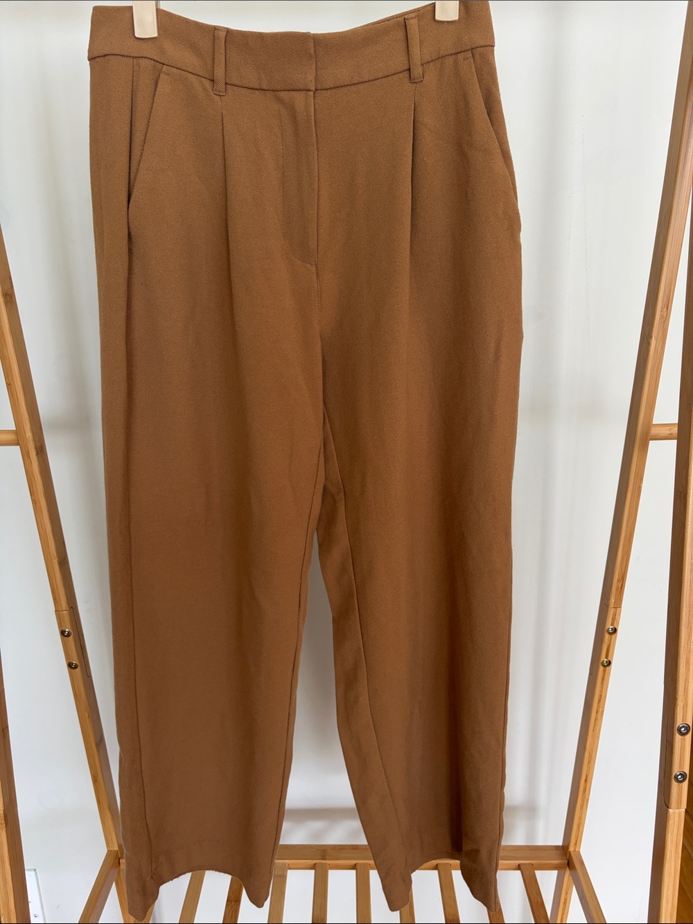 Old Navy Taylor wide leg camel petite trousers